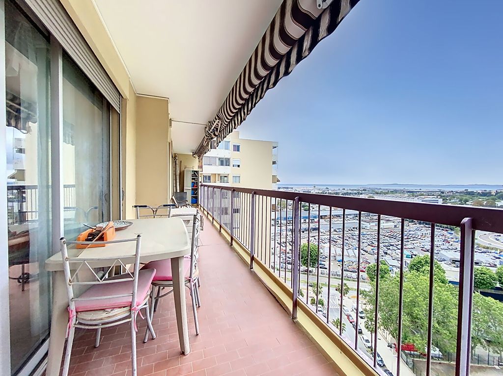 Achat appartement à vendre 4 pièces 77 m² - Nice