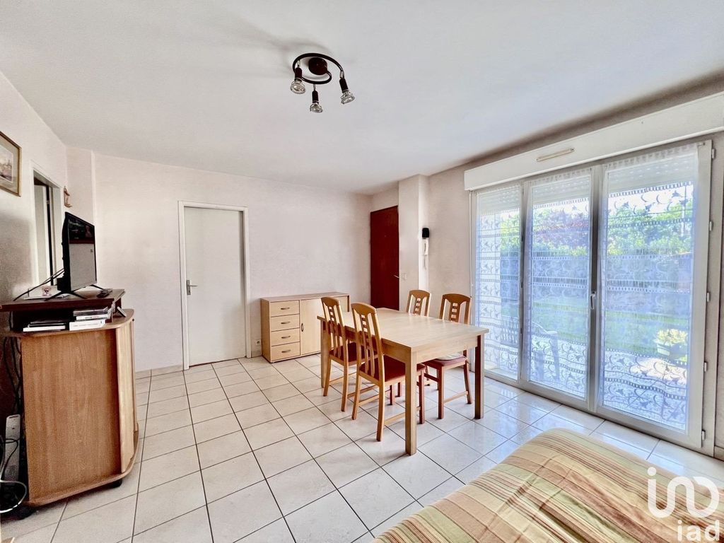 Achat appartement à vendre 3 pièces 64 m² - Tournan-en-Brie