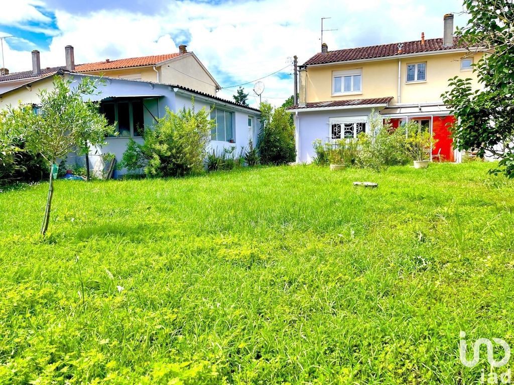 Achat maison à vendre 3 chambres 105 m² - Villenave-d'Ornon