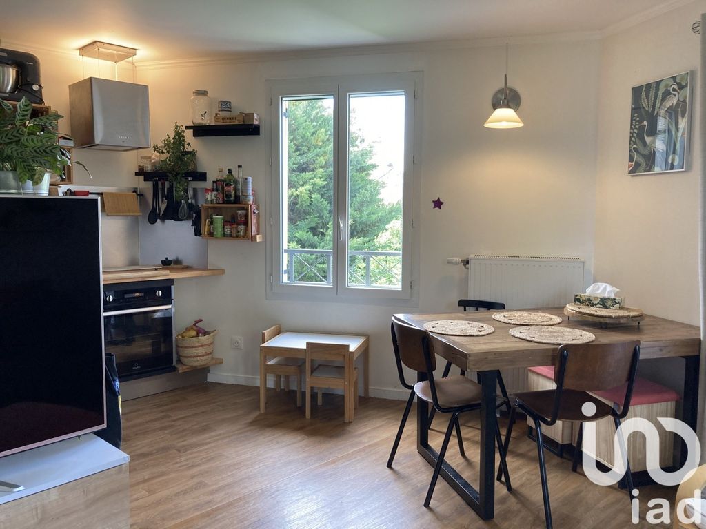 Achat appartement à vendre 3 pièces 63 m² - Orly