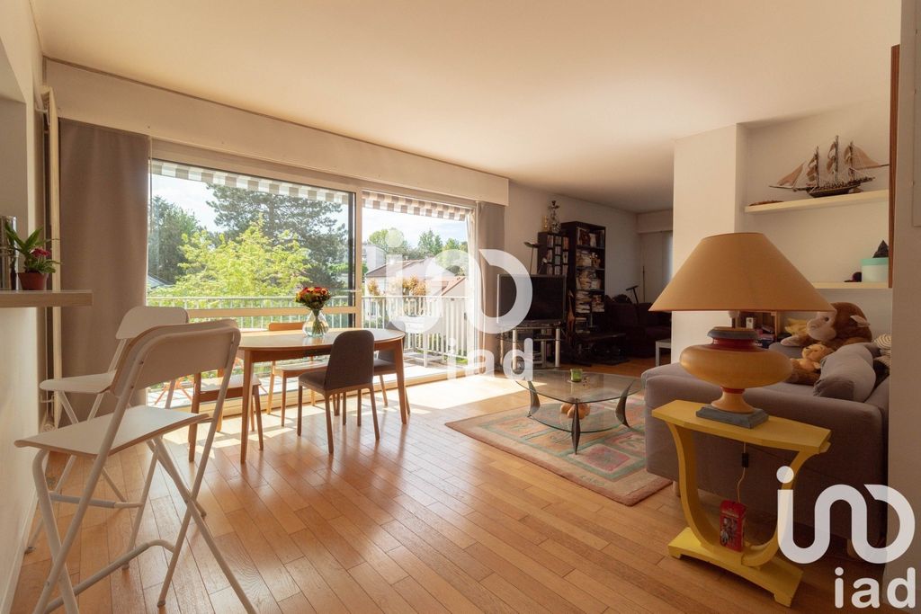 Achat appartement à vendre 4 pièces 87 m² - Garches