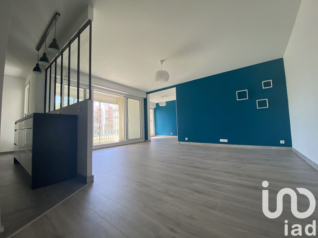 Achat appartement à vendre 3 pièces 77 m² - Royan