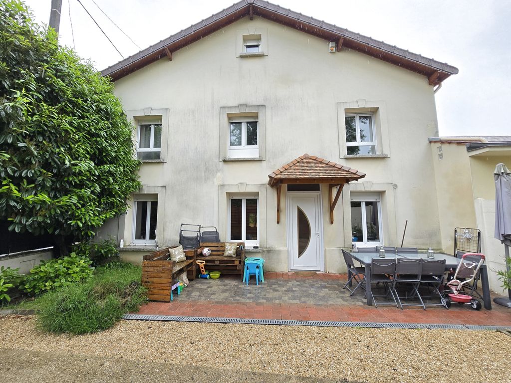 Achat maison à vendre 3 chambres 85 m² - Le Plessis-Trévise