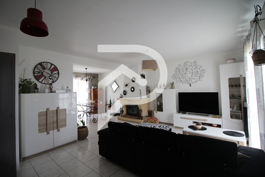 Achat maison à vendre 3 chambres 90 m² - Le Plessis-l'Évêque