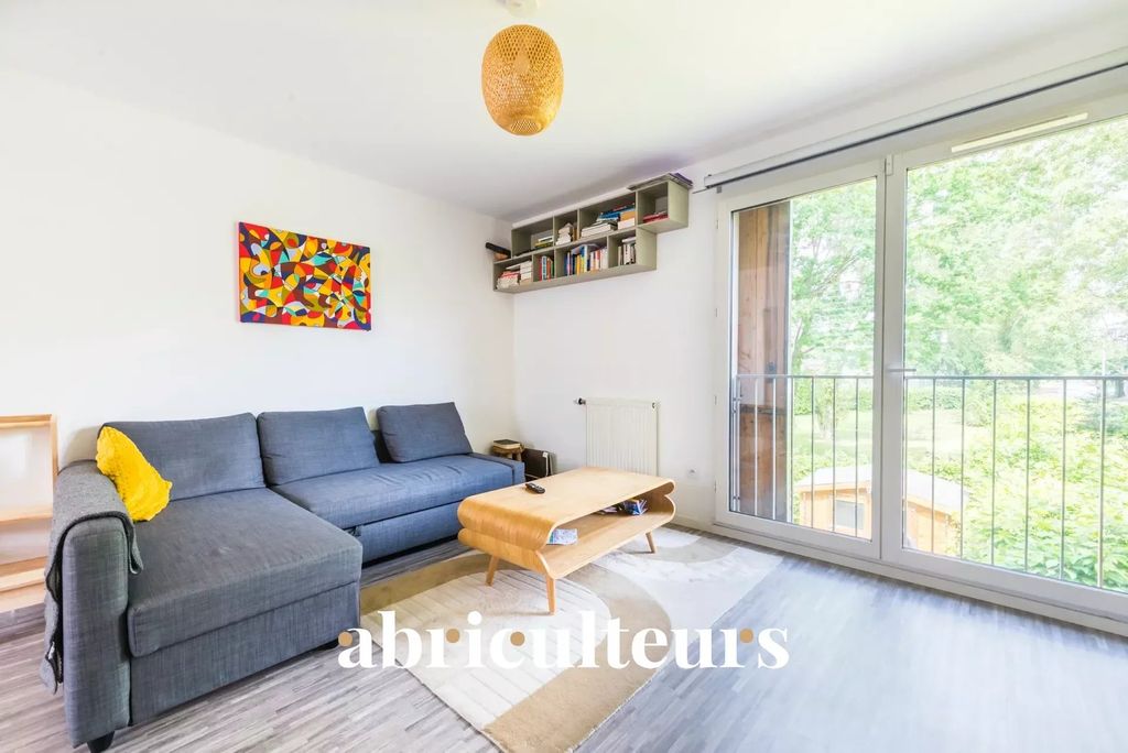 Achat appartement à vendre 3 pièces 65 m² - Sainte-Geneviève-des-Bois