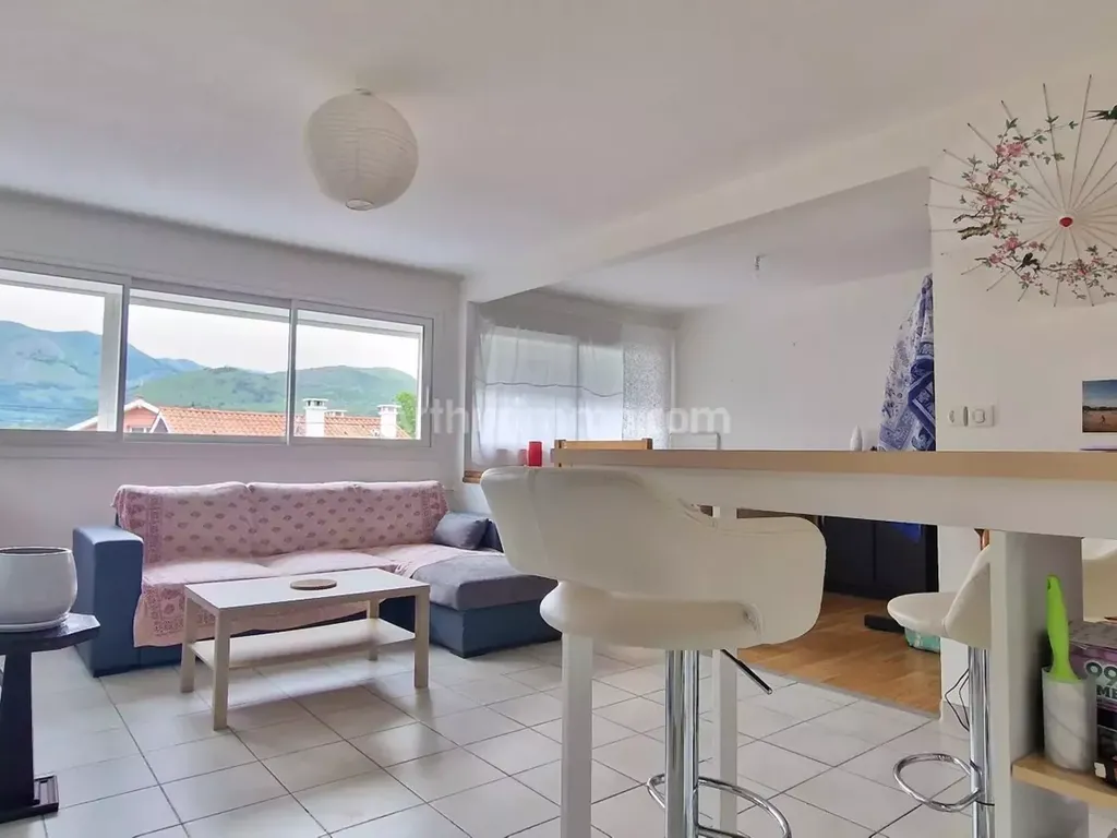 Achat appartement à vendre 3 pièces 66 m² - Lourdes