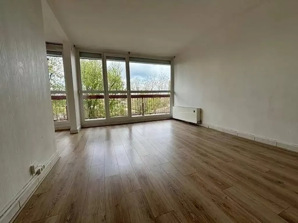 Achat appartement à vendre 3 pièces 80 m² - Gretz-Armainvilliers