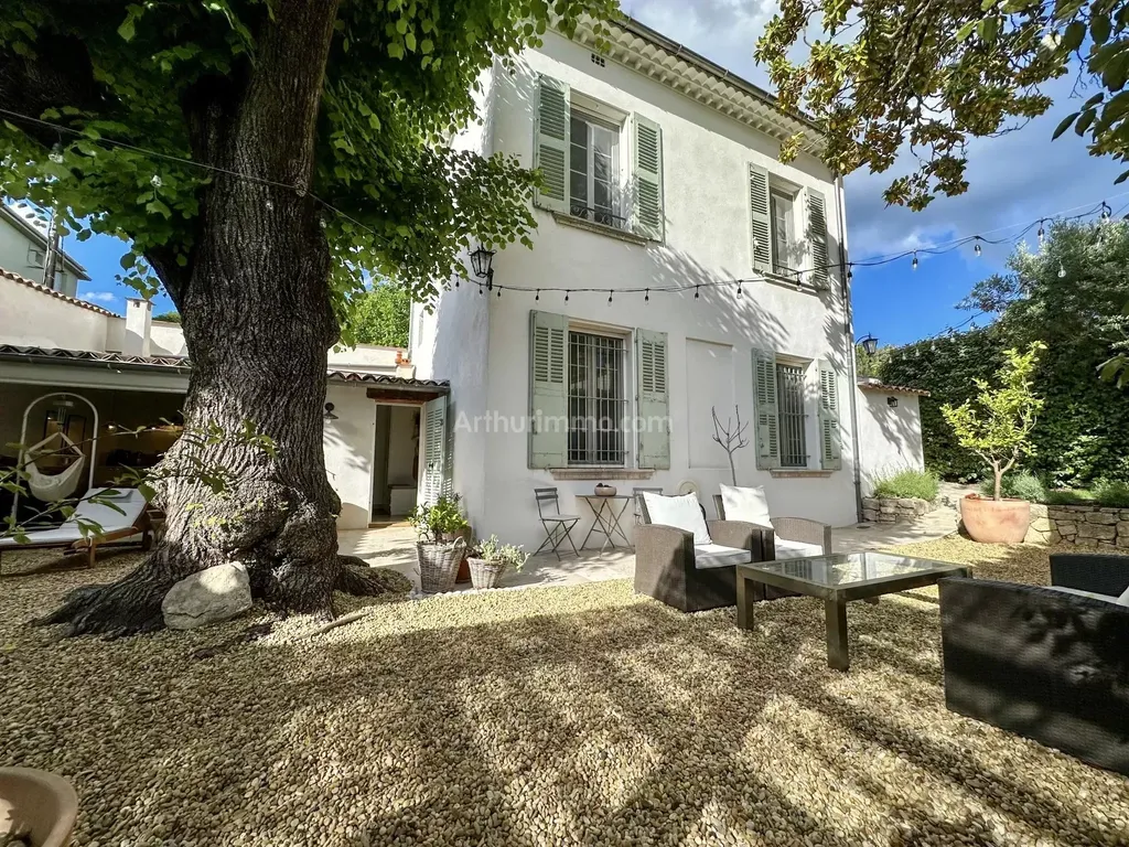 Achat maison à vendre 2 chambres 95 m² - Draguignan