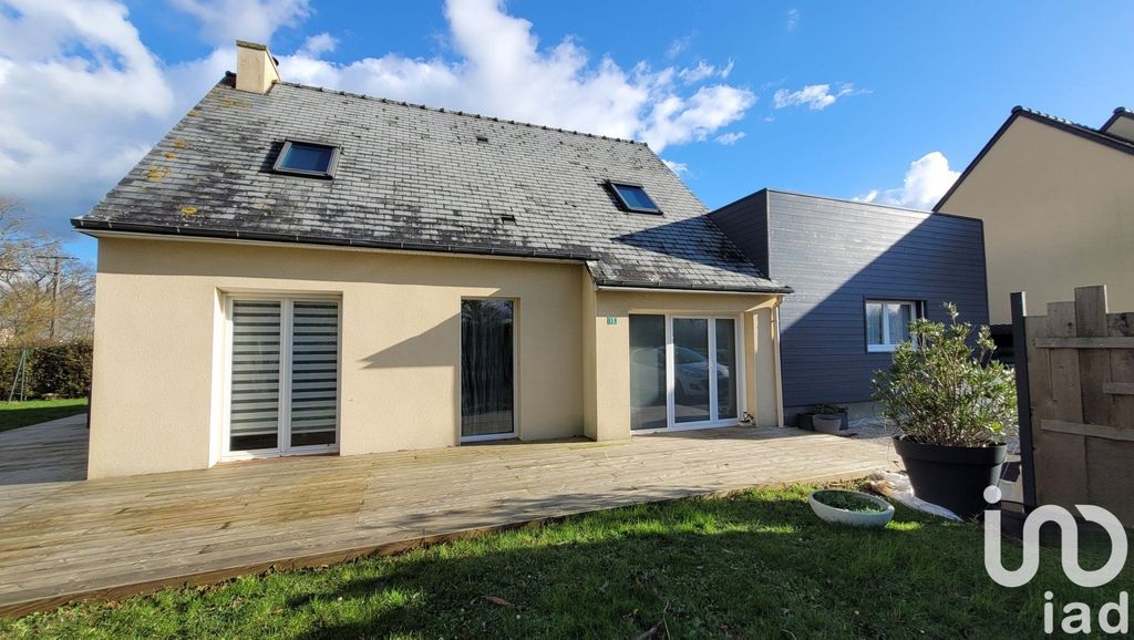 Achat maison à vendre 5 chambres 140 m² - Chasné-sur-Illet