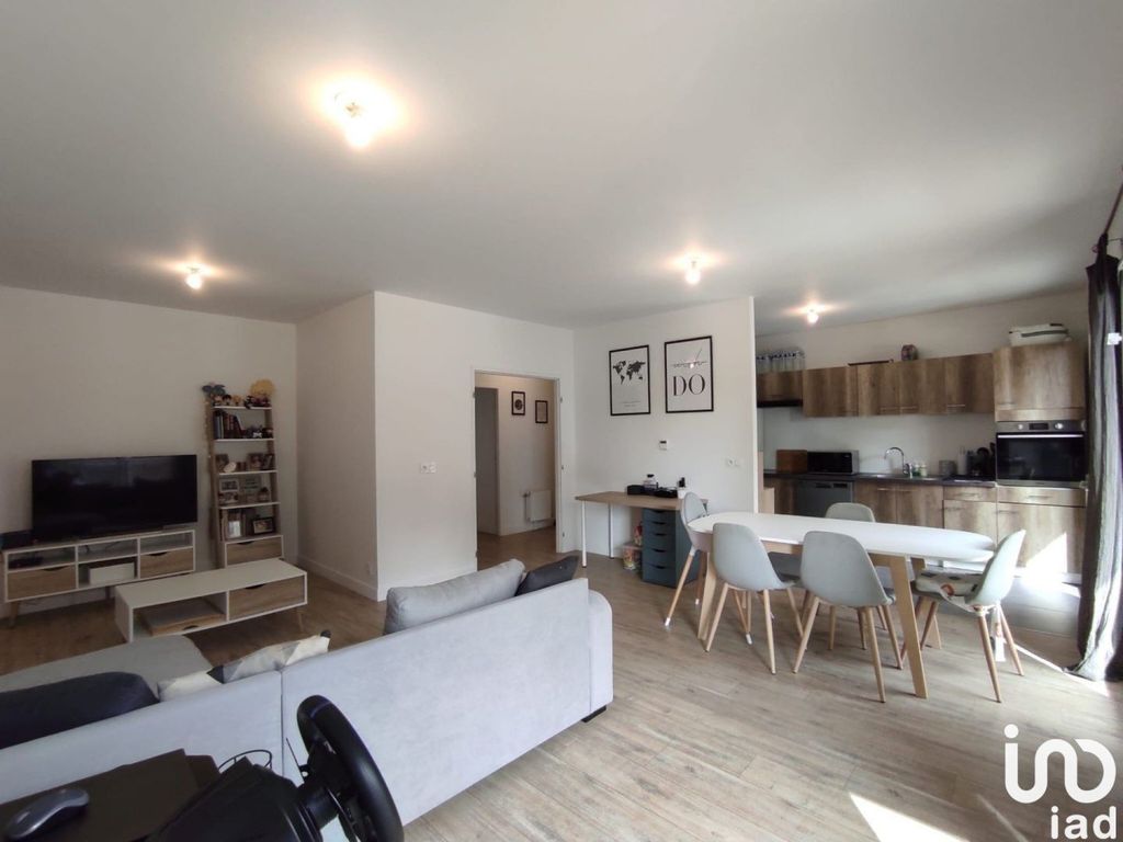 Achat appartement à vendre 4 pièces 91 m² - Le Coudray