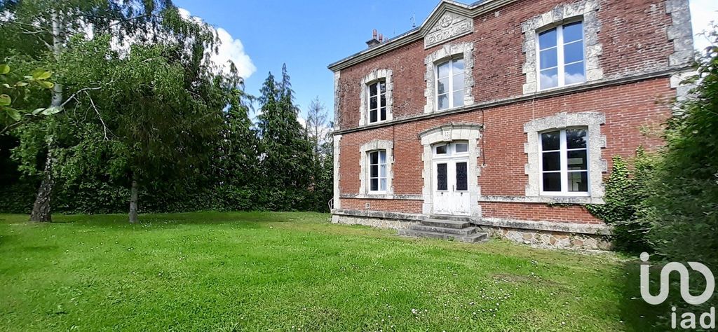 Achat maison à vendre 4 chambres 176 m² - Saint-Pierre-en-Auge