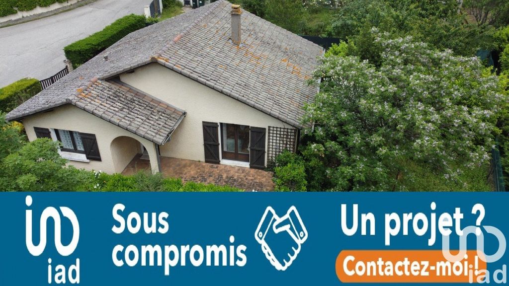 Achat maison à vendre 3 chambres 90 m² - Saint-Clair-du-Rhône