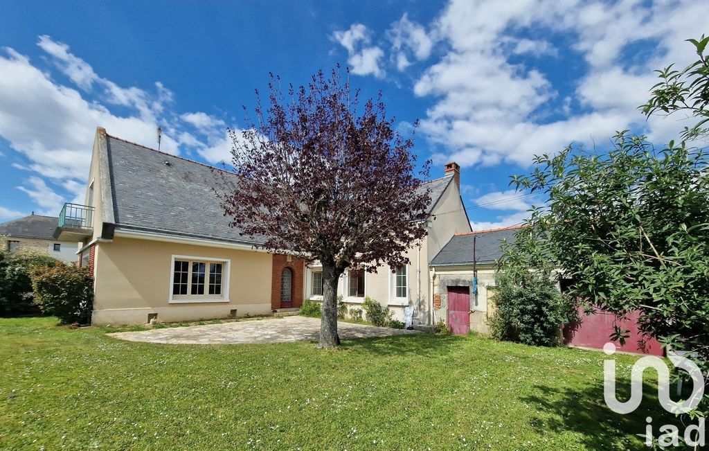 Achat maison à vendre 5 chambres 173 m² - Aubigné-sur-Layon