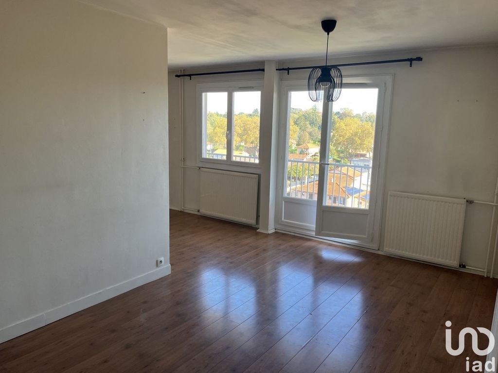 Achat appartement à vendre 4 pièces 70 m² - Rillieux-la-Pape