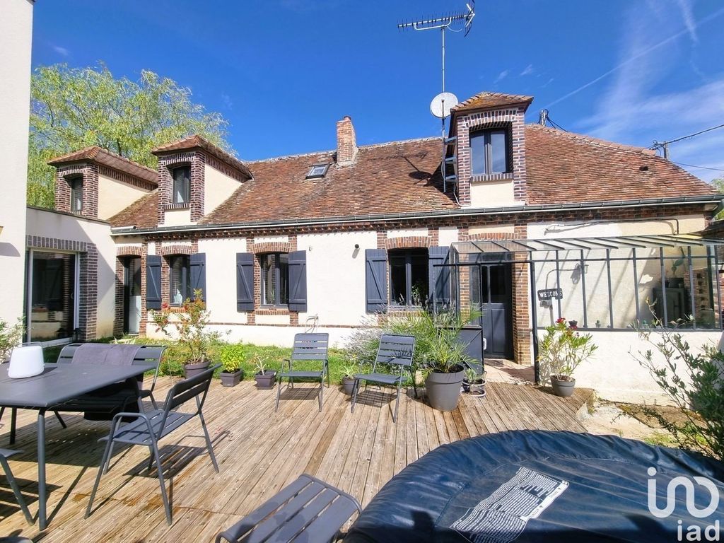 Achat maison à vendre 3 chambres 166 m² - Saint-Jean-de-Rebervilliers