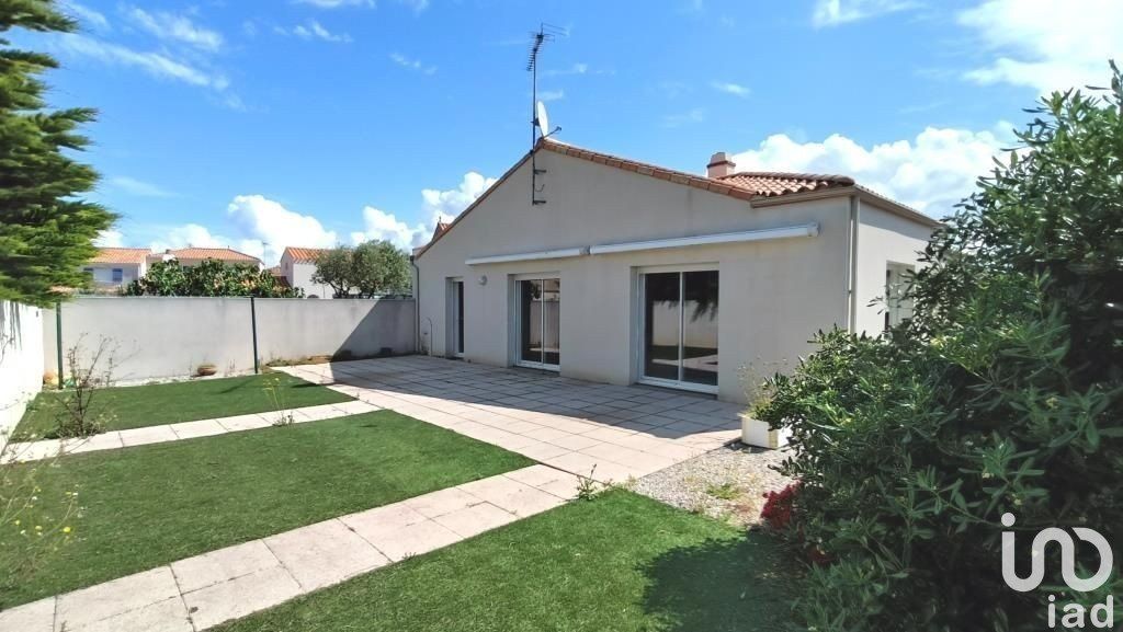 Achat maison à vendre 3 chambres 113 m² - Les Sables-d'Olonne