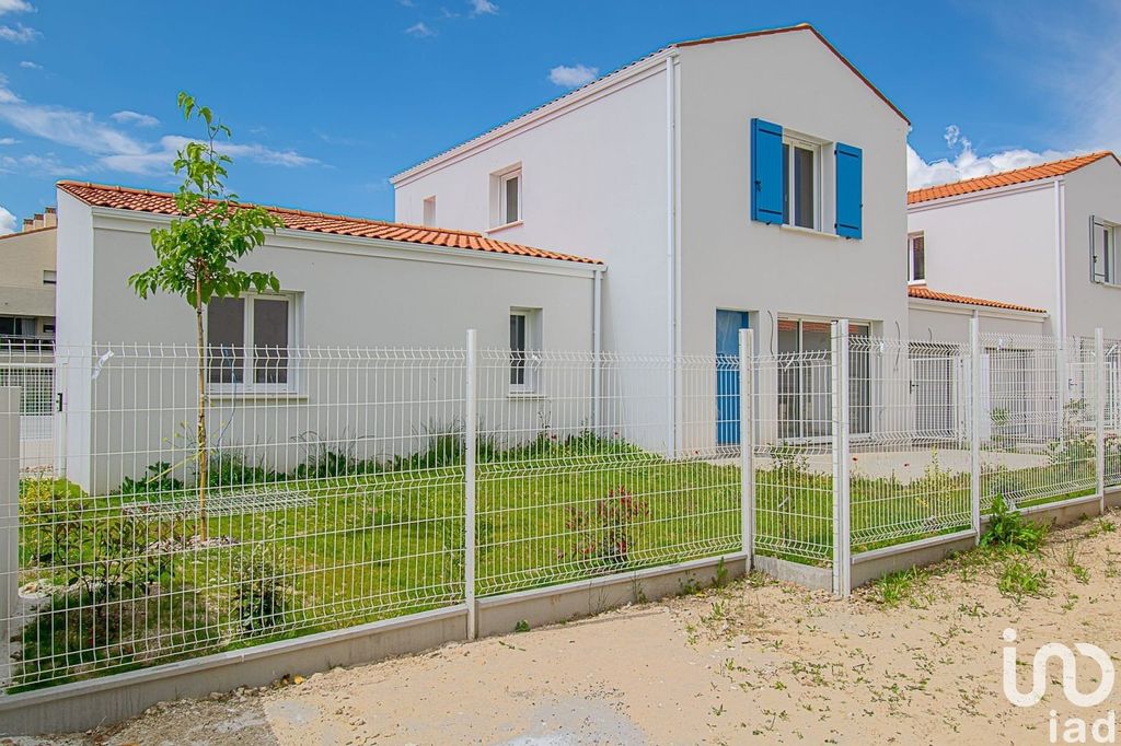 Achat maison à vendre 4 chambres 117 m² - Royan