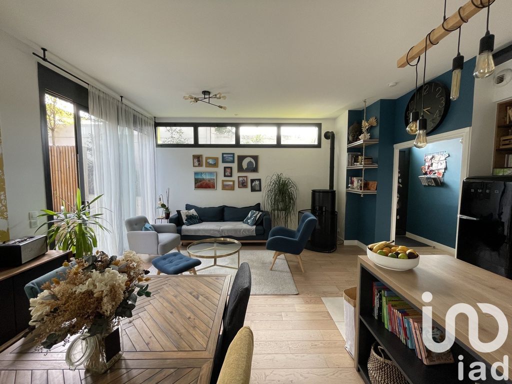 Achat loft à vendre 5 pièces 110 m² - Saint-Maur-des-Fossés