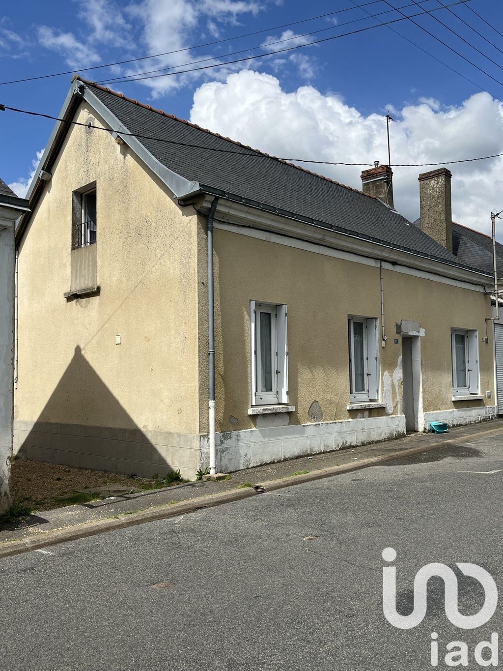 Achat maison à vendre 6 chambres 214 m² - Baugé-en-Anjou