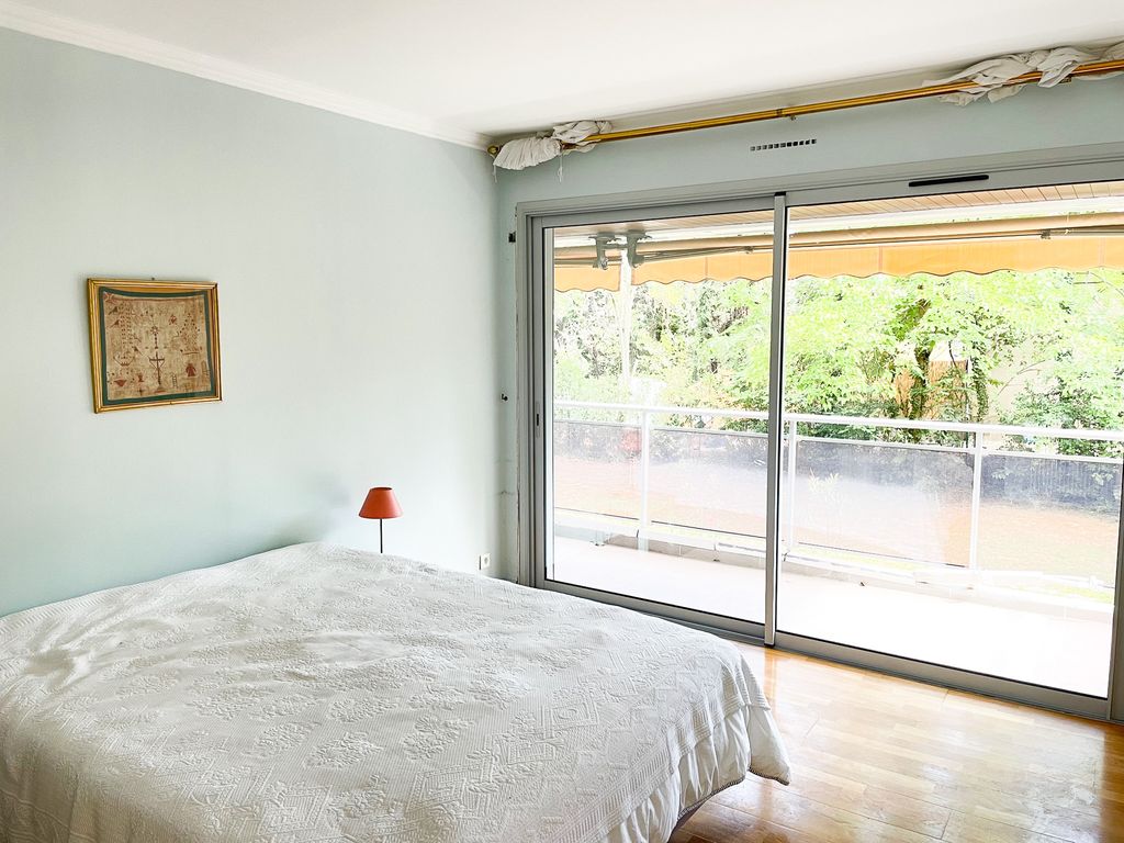 Achat appartement à vendre 6 pièces 136 m² - Aix-en-Provence