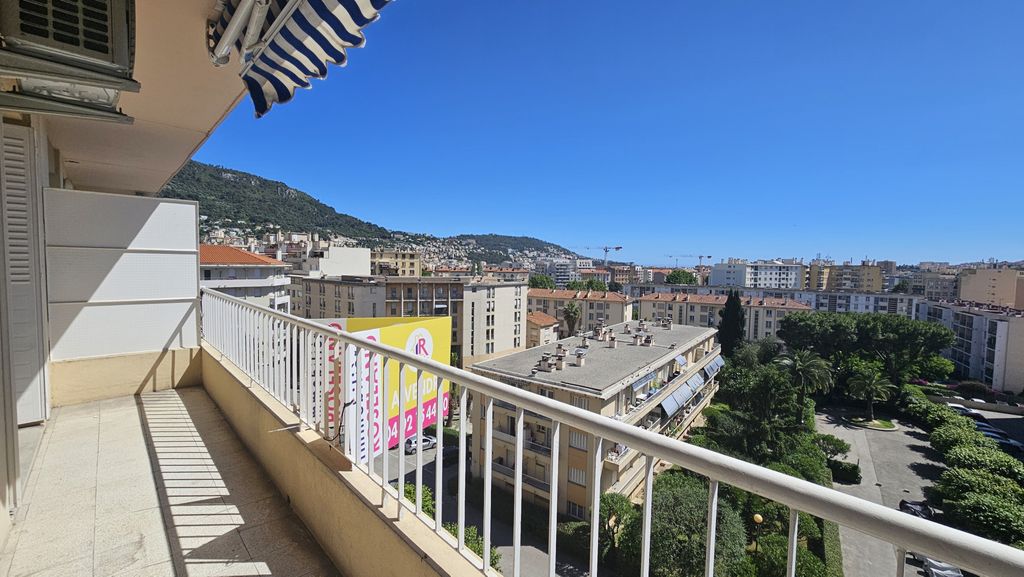 Achat appartement à vendre 4 pièces 62 m² - Nice