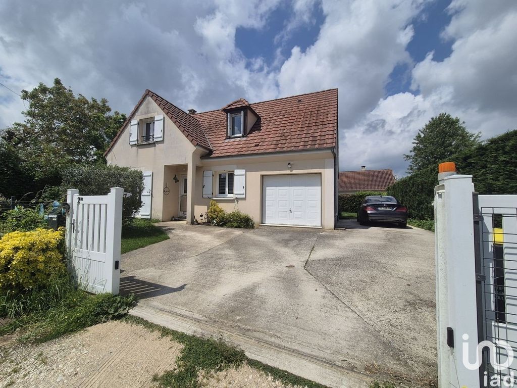 Achat maison à vendre 4 chambres 126 m² - Boissy-le-Châtel