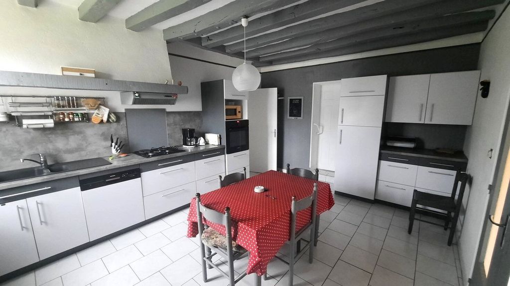 Achat maison 3 chambre(s) - Soulaire-et-Bourg