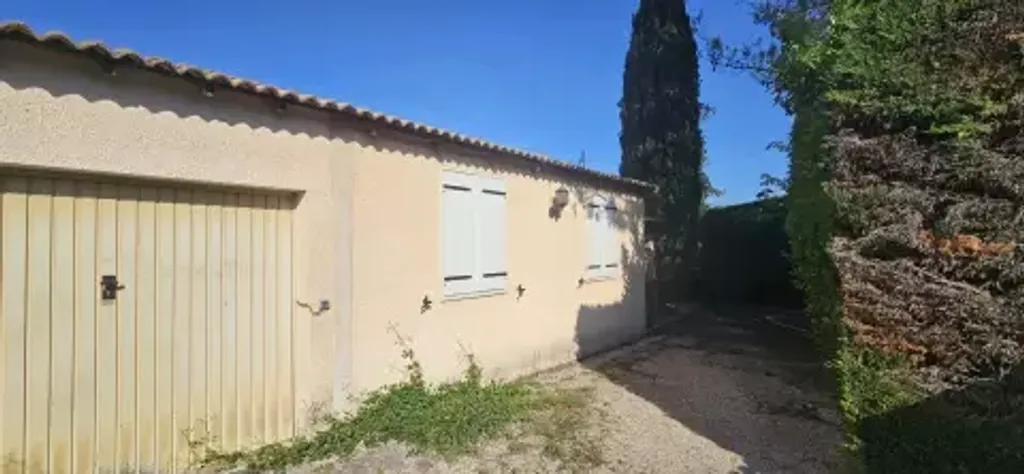 Achat maison à vendre 3 chambres 93 m² - Mimet