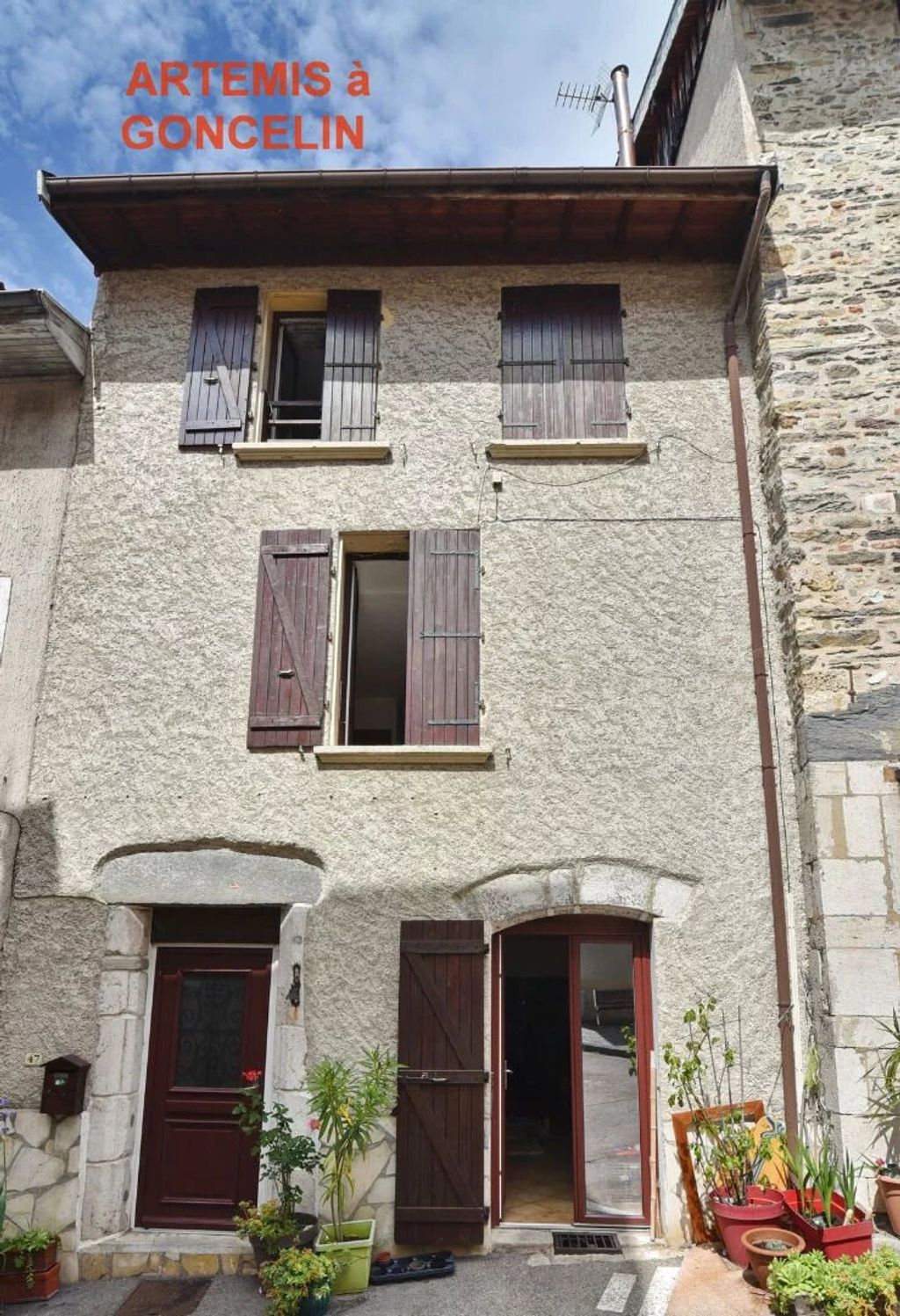 Achat maison à vendre 3 chambres 130 m² - Goncelin