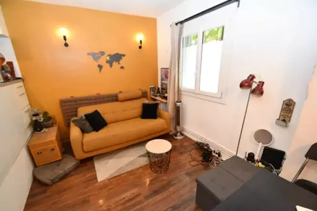 Achat appartement à vendre 3 pièces 42 m² - Les Pavillons-sous-Bois