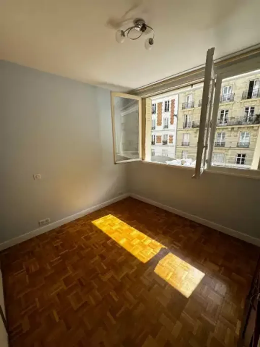 Achat appartement 3 pièce(s) Paris 18ème arrondissement