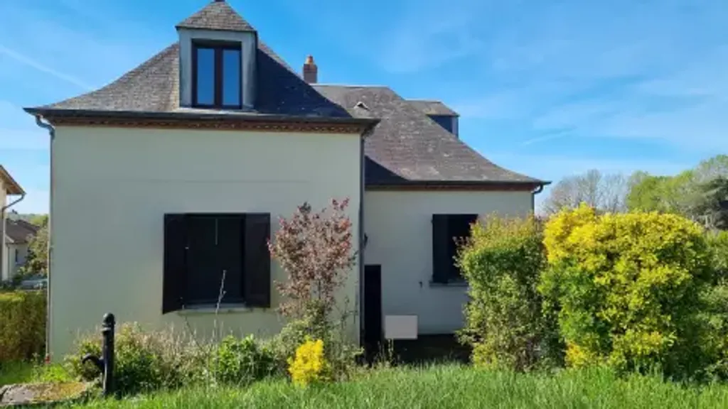 Achat maison à vendre 4 chambres 140 m² - Magnac-Laval