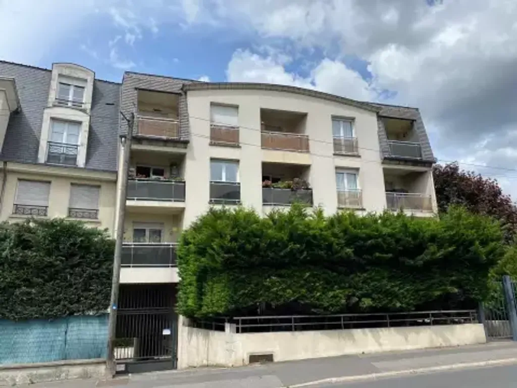 Achat appartement à vendre 2 pièces 41 m² - Noisy-le-Grand