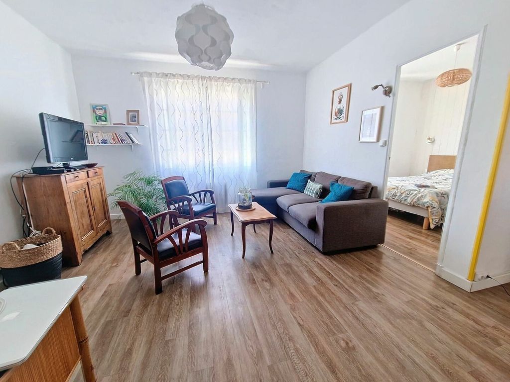 Achat appartement à vendre 3 pièces 53 m² - La Seyne-sur-Mer