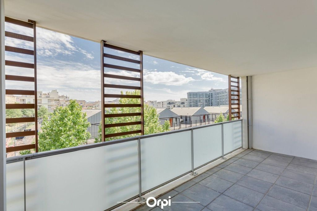 Achat appartement à vendre 3 pièces 67 m² - Marseille 2ème arrondissement