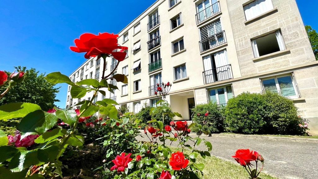 Achat appartement à vendre 4 pièces 69 m² - Bry-sur-Marne