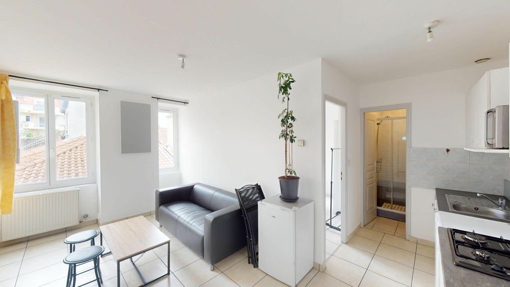 Achat appartement à vendre 2 pièces 29 m² - Saint-Étienne