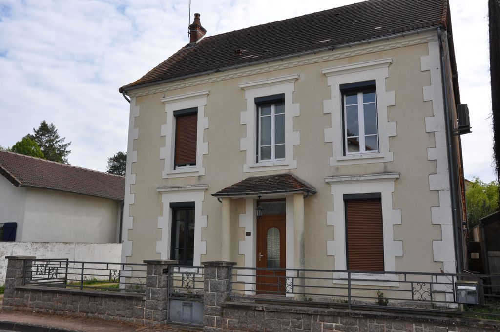 Achat maison à vendre 4 chambres 154 m² - Trézelles