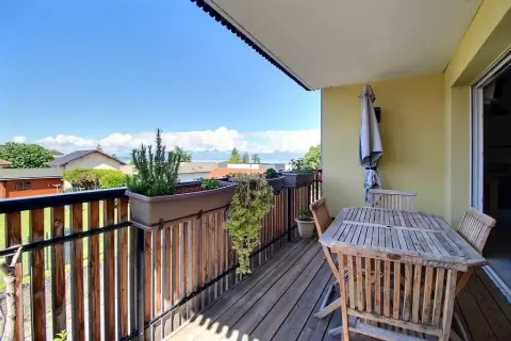 Achat appartement à vendre 3 pièces 72 m² - Thonon-les-Bains