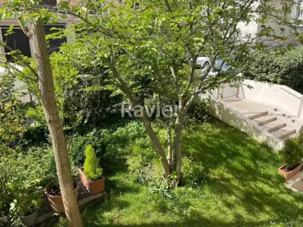 Achat appartement à vendre 4 pièces 101 m² - Paris 16ème arrondissement