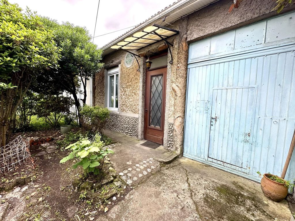 Achat maison à vendre 2 chambres 106 m² - Mérignac