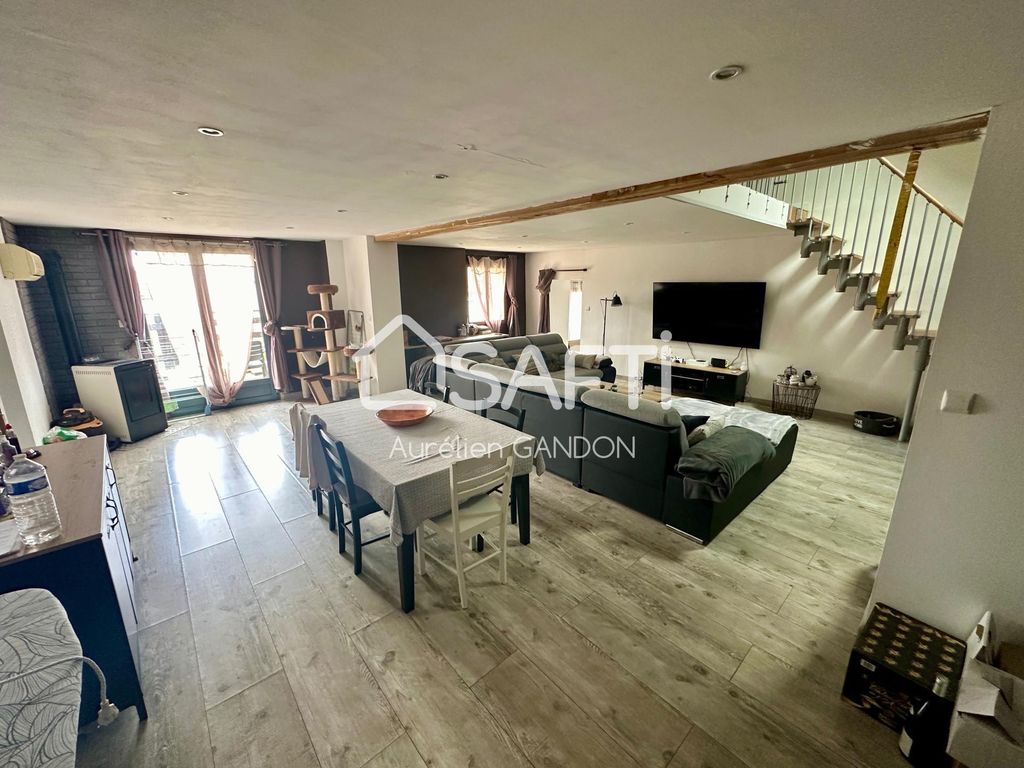 Achat maison à vendre 3 chambres 190 m² - Esnon