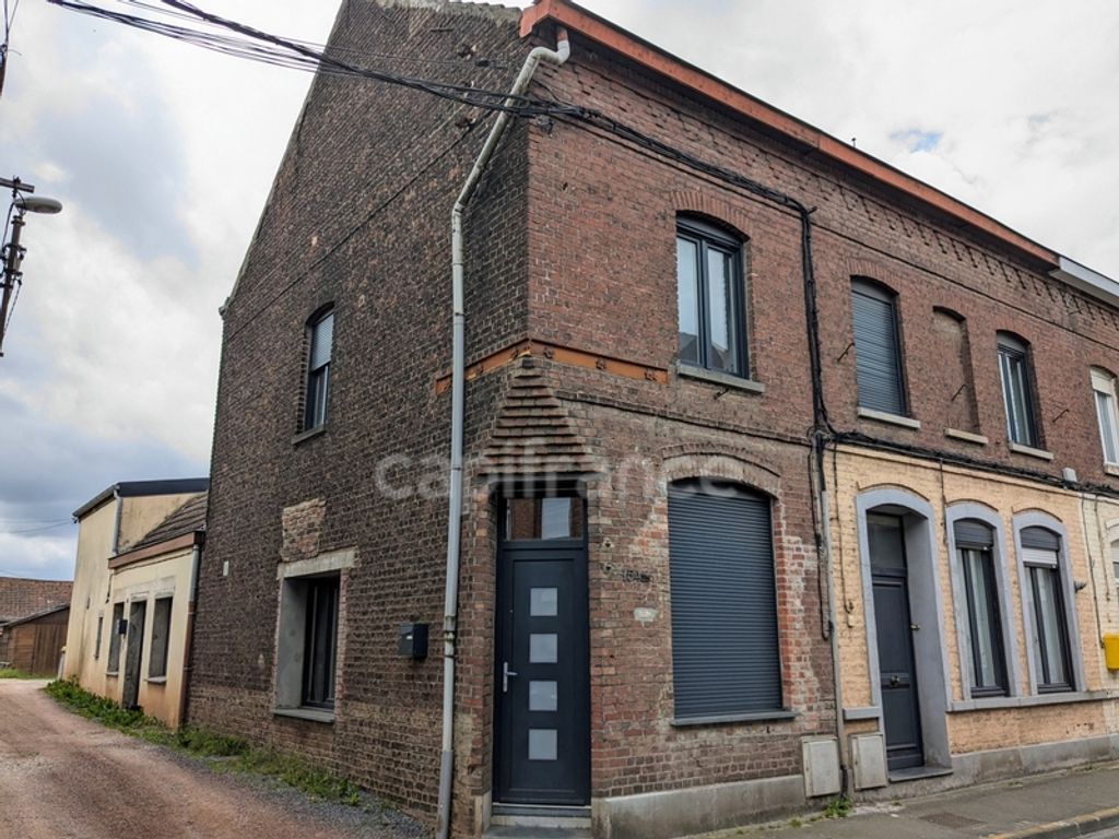 Achat maison à vendre 3 chambres 67 m² - Neuville-en-Ferrain