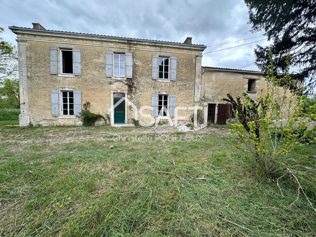 Achat maison à vendre 3 chambres 230 m² - Amuré