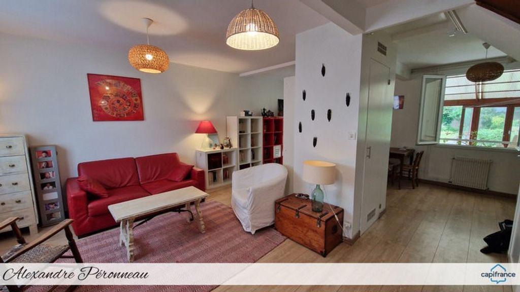 Achat maison à vendre 3 chambres 95 m² - La Rochelle