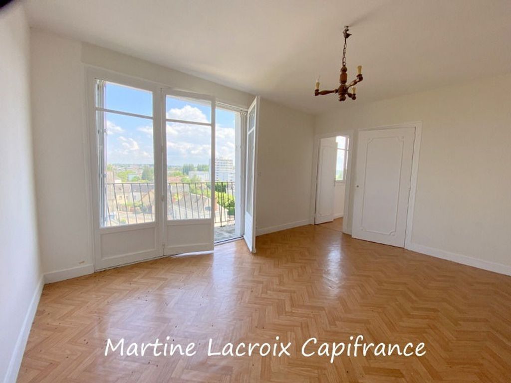 Achat appartement à vendre 4 pièces 63 m² - La Ferté-Bernard