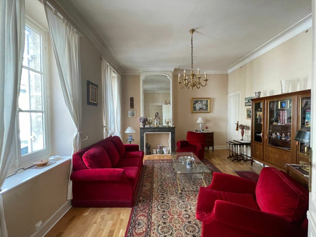 Achat maison à vendre 3 chambres 119 m² - Bordeaux