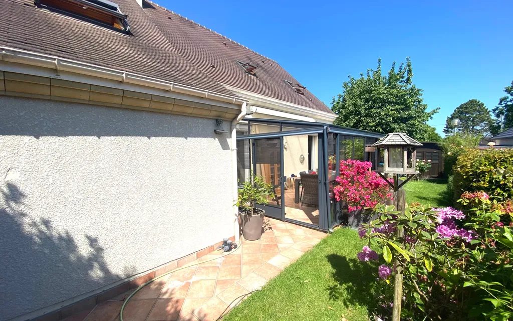 Achat maison à vendre 4 chambres 145 m² - Méry-sur-Oise