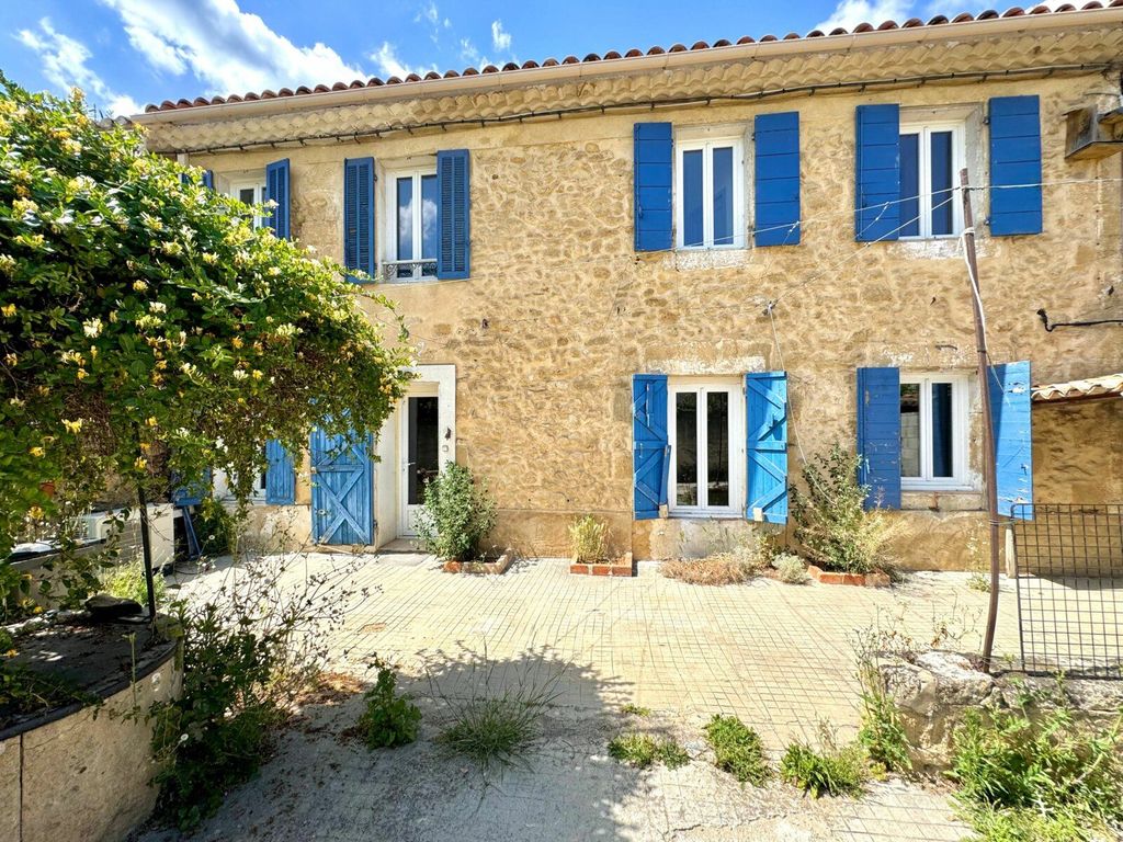 Achat maison à vendre 3 chambres 110 m² - Salon-de-Provence