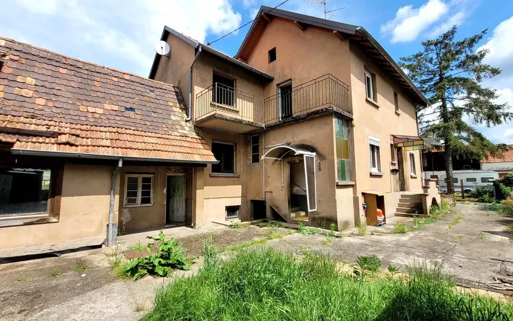 Achat maison à vendre 6 chambres 143 m² - Oberhoffen-sur-Moder